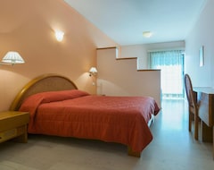 Khách sạn Golden Sand Hotel (Karfas, Hy Lạp)