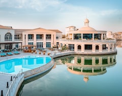 Hotel Courtyard By Marriott Dubai, Green Community (Dubai, United Arab Emirates)