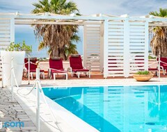 Hotel HOTIDAY Resort S. Maria di Leuca (Castrignano del Capo, Italien)