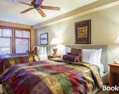 1205a - One Bedroom Standard Eagle Springs West Hotel Room (Solitude, USA)