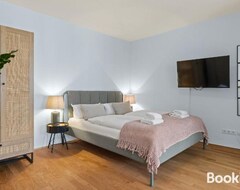 Cijela kuća/apartman Ma Suite - Cozy Apartment 2p - Best Location - Private Parking (Augsburg, Njemačka)