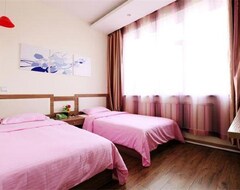 Jiayi Business Express Hotel (Hunchun, Kina)