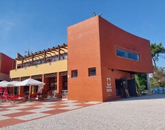 Koko talo/asunto Apartment In Mira Villas With Pool Access (Mira, Portugali)