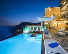 Toàn bộ căn nhà/căn hộ Homerez Last Minute Deal - Amazing Villa With Swimming-Pool (Positano, Ý)