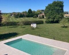 Bed & Breakfast Anoust (Cagnotte, Francuska)