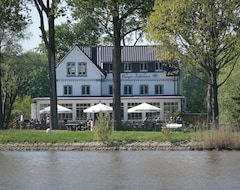 Otel Burger Fährhaus (Burg, Almanya)