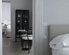 Hotel Riva Lofts Florence (Florence, Italy)