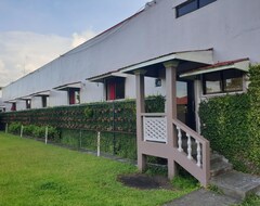 Hotel Mayon View Apartelle And Restaurant Sa Bukid (Legazpi City, Philippines)