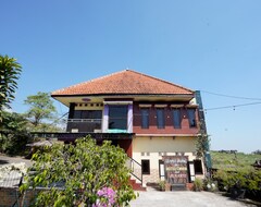 Khách sạn OYO 927 Carina Hotel (Mojokerto, Indonesia)