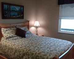 Entire House / Apartment Central Oregon Escape - Mountain Views - Wifi - Air Conditioning (Terrebonne, USA)