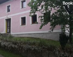 Toàn bộ căn nhà/căn hộ Schone Wohnung Am Bauernhof (Pilsbach, Áo)