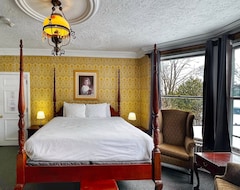 Hotel Inn at the Falls (Bracebridge, Canada)