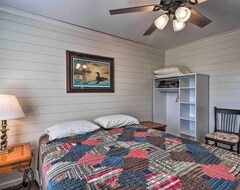 Casa/apartamento entero Remote Retreat - Cozy Home On Big Pine Lake! (Perham, EE. UU.)