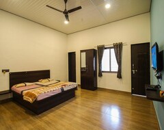 Khách sạn Hotel Ekaant (Kalamb, Ấn Độ)