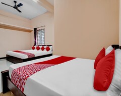Khách sạn Oyo Dhanam Lodge (Coimbatore, Ấn Độ)