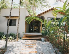 CASA SUKHA Hotel (Porto Seguro, Brazil)