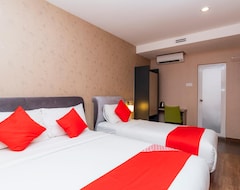 Hotelli Hotel101 (Ulu Tiram, Malesia)