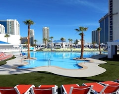 Westgate Lv Hotel & Casino - 2 Rooms; Close To Strip; Access To Convention Ctr. (Las Vegas, USA)