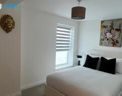 Tüm Ev/Apart Daire Modern And Spacious Two Bedroom Apartment Near City Centre (Bristol, Birleşik Krallık)