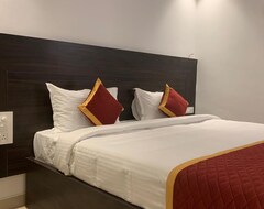 Khách sạn G R B Hotels Aishwarya Grand (Puducherry, Ấn Độ)