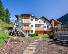 Toàn bộ căn nhà/căn hộ Apartment Mühlanderhof Apt Klopairspitze With Lake View, Shared Terrace And Wi-fi (Resia, Ý)
