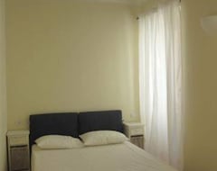 Hele huset/lejligheden Welcoming Apartment Just Steps From The Sea. (Bordighera, Italien)