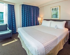 Rosedale on Robson Suite Hotel (Vancouver, Canada)