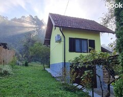Toàn bộ căn nhà/căn hộ Vikendica Alisa (Doboj, Bosnia and Herzegovina)