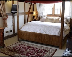 Cijela kuća/apartman Baronial Hall Set in 7acres with Private Heated Pool And 6 Bedrooms All Ensuite (Rufford, Ujedinjeno Kraljevstvo)