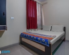 Majatalo Comfort Guesthouse (Rudrapur, Intia)