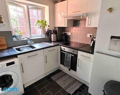 Entire House / Apartment 2 Bed Flat Eccles/old Trafford (Eccles, United Kingdom)