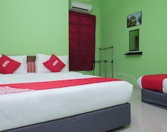 Hotelli OYO 90018 River Village Hotel (Kuala Terengganu, Malesia)