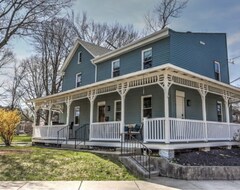 Cijela kuća/apartman Charming Historic Home With A Convenient Location (Mount Joy, Sjedinjene Američke Države)