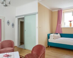 Tüm Ev/Apart Daire Familien-suite Mit Balkon,hofseite, 2 Schlafräume - Pension Laubenhof (Mörbisch am See, Avusturya)