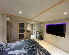 Toàn bộ căn nhà/căn hộ Superb Furnished Studio 25m2 With Terrace (Foucherans, Pháp)