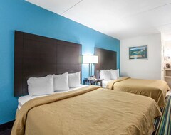 Hotelli Quality Inn & Suites (South Pittsburg, Amerikan Yhdysvallat)