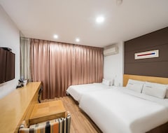 Hotelli Wate  Yeosu (Yeosu, Etelä-Korea)