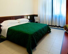 Khách sạn Hotel Villa Sturzo (Caltagirone, Ý)