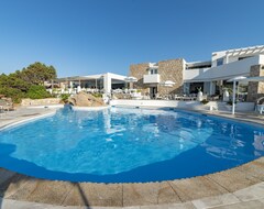 Khách sạn Grand Relais Dei Nuraghi (Baja Sardinia, Ý)