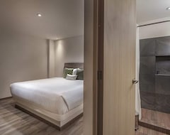 Room Hotel & Suites (Puebla, Mexico)