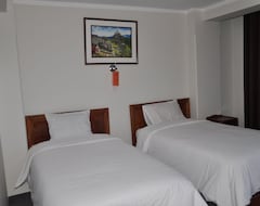 Khách sạn Cesars Hotel Peru (Puno, Peru)