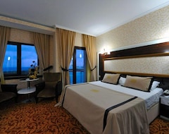 Hotel Elegance Resort Spa & Wellness-Aqua (Yalova, Tyrkiet)