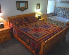 Pansion Big Bear Spa Suites (Big Bear Lake, Sjedinjene Američke Države)