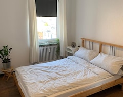 Toàn bộ căn nhà/căn hộ Bright Furnished 2 Room Apartment In A Prime City Center Location In Braunschweig (Brunswick, Đức)