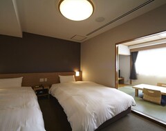 Hotel Dormy Inn Sendai Honkan (Sendai, Japón)