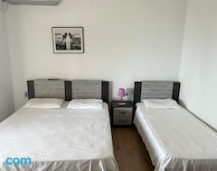 Khách sạn Lamda Rooms (Vlorë, Albania)