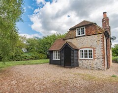 Toàn bộ căn nhà/căn hộ Crow Cottage - A Cute Cottage In Idyllic Rural Location (Caversham, Vương quốc Anh)