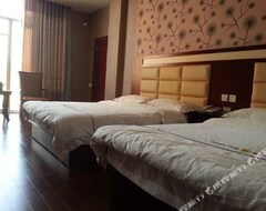 Khách sạn Jinqiao Hotel (Cenxi, Trung Quốc)