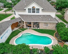 Hele huset/lejligheden Big Texas Living – Spacious 5-bd/3.5-ba With Pool (Cypress, USA)