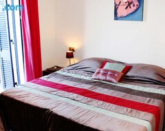 Casa/apartamento entero Magnifique Villa Ã  Pied De Plage Haut Standing Avec Jacuzzi Et Wifi (Roses, España)